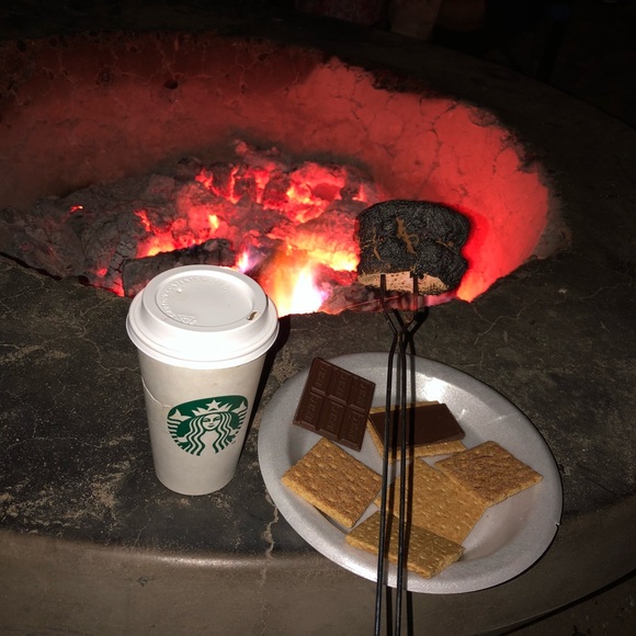 Meet your Posher, Mia - Picture 1 of 1